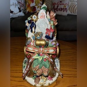 Fitz and Floyd Florentine Christmas Sleigh Centerpiece/Cookie Jar